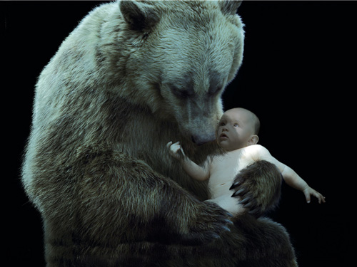 Скачать Шаблон для фото - Ребенок и медведь бесплатно, фильм DVDrip мультфильм игру