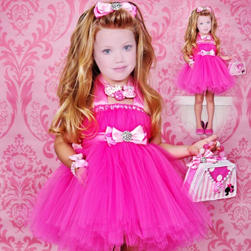 Скачать Шаблон для photoshop - Малышка в нарядном розовом наряде бесплатно, фильм DVDrip мультфильм игру