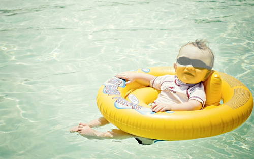 Скачать Шаблон для мальчиков - Малыш на воде бесплатно, фильм DVDrip мультфильм игру